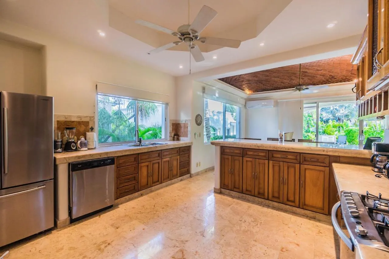 Casa Caracol Hotel Playa del Carmen Guest house